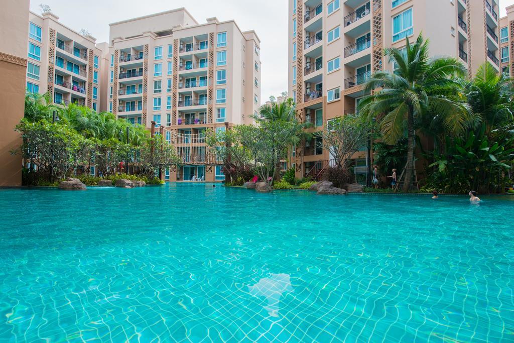 Atlantis Pattaya High Service Csomtien-part Kültér fotó