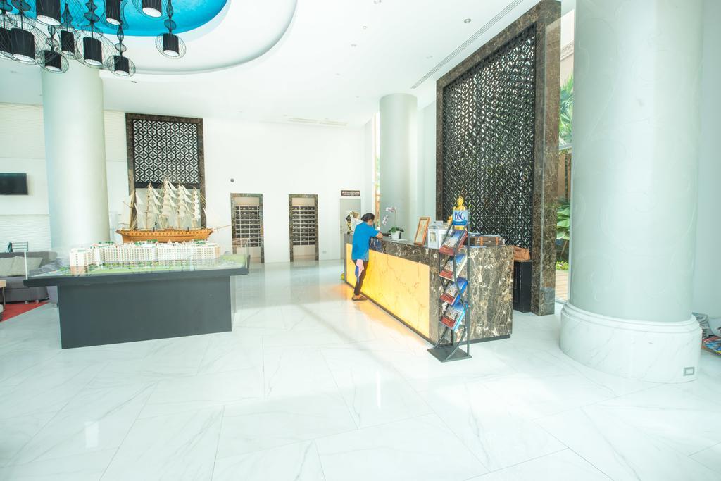 Atlantis Pattaya High Service Csomtien-part Kültér fotó